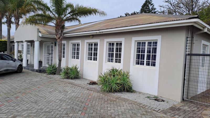 To Let commercial Property for Rent in Newton Park Eastern Cape